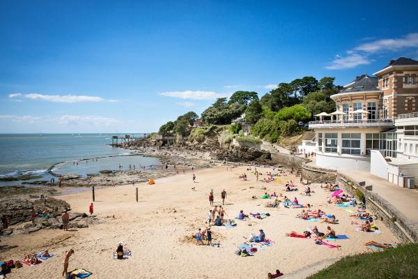 plage-de-la-source-a-pornic-melanie-chaigneau-2112.jpg